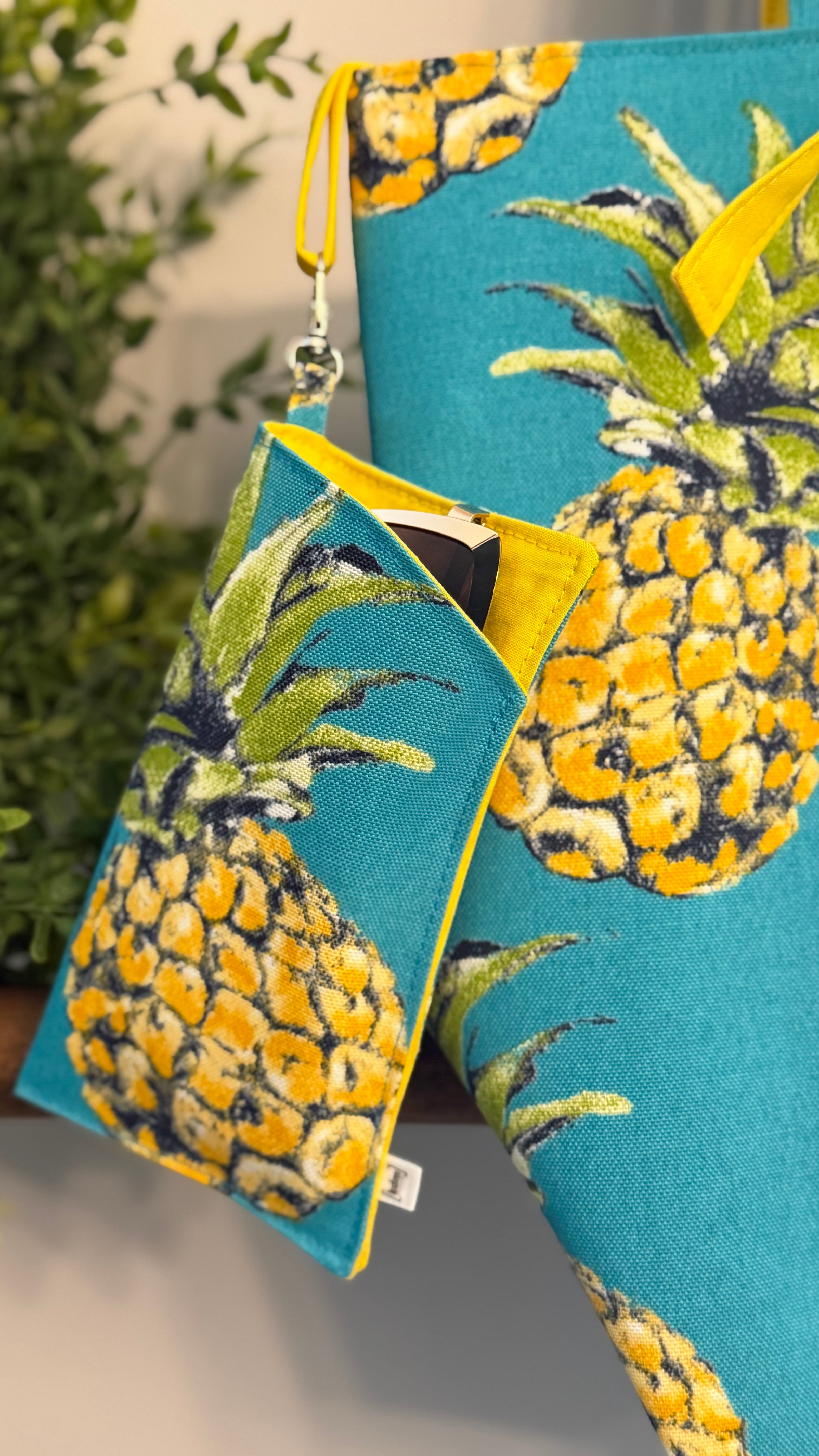 Summer Glasses Case