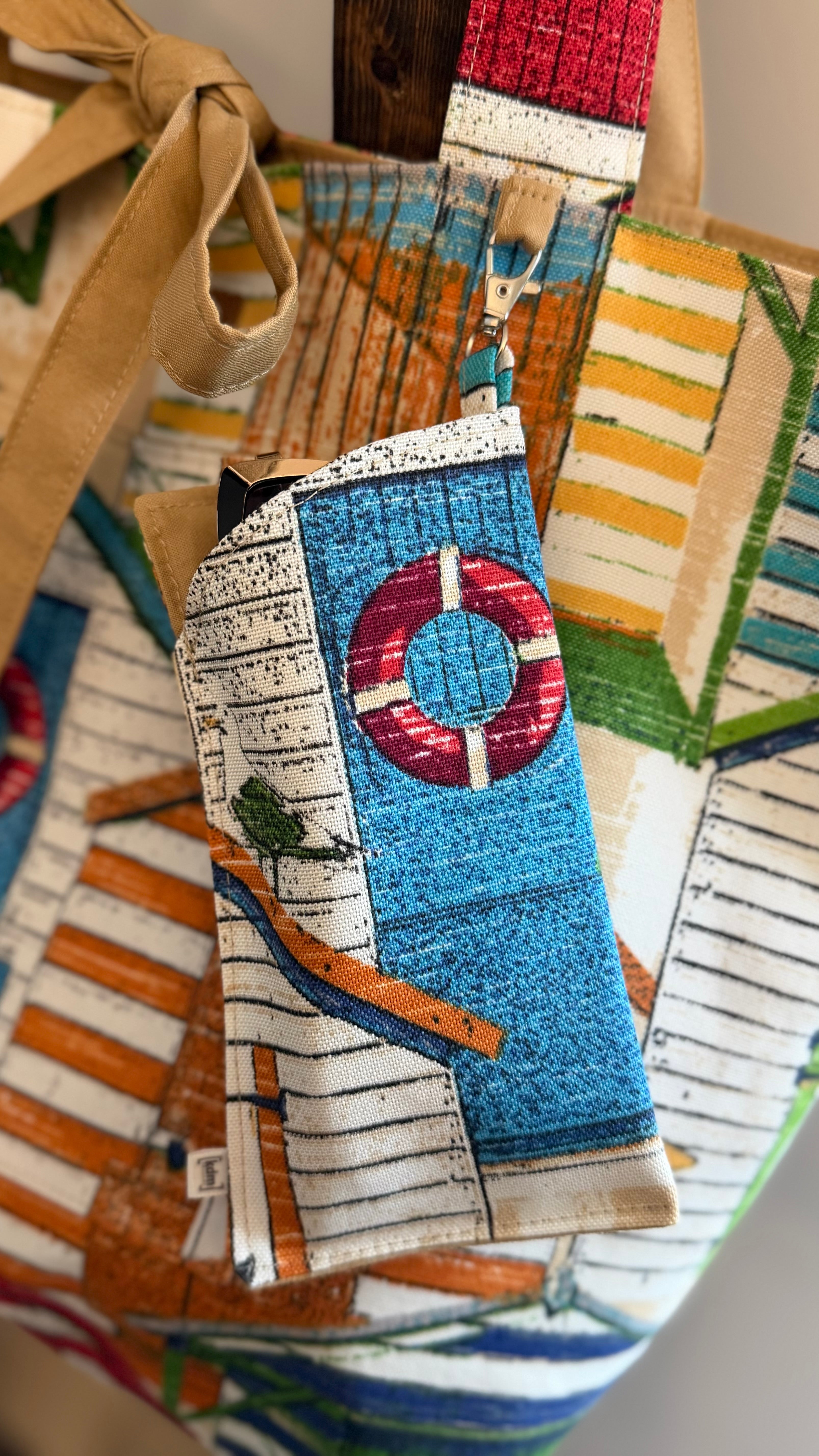 Beach Hut Summer Tote