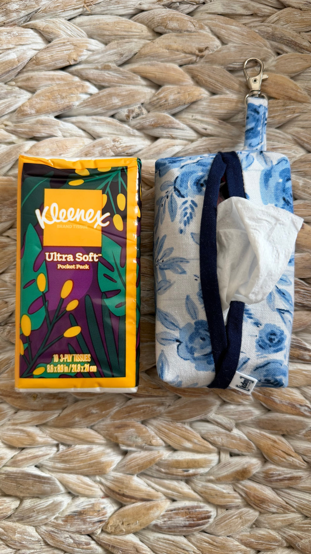 Keychain Tissue Holder