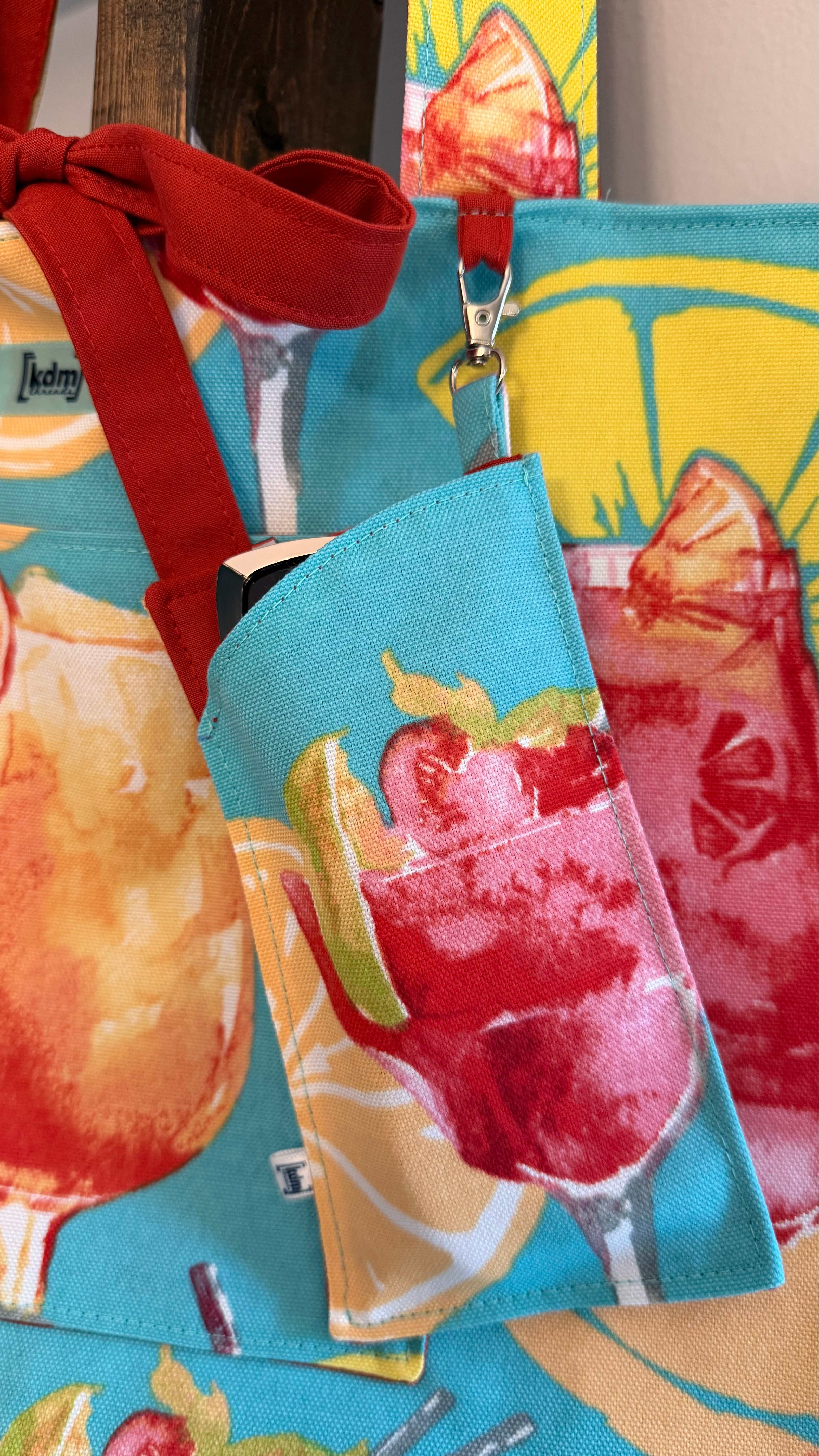 Cocktail Summer Tote