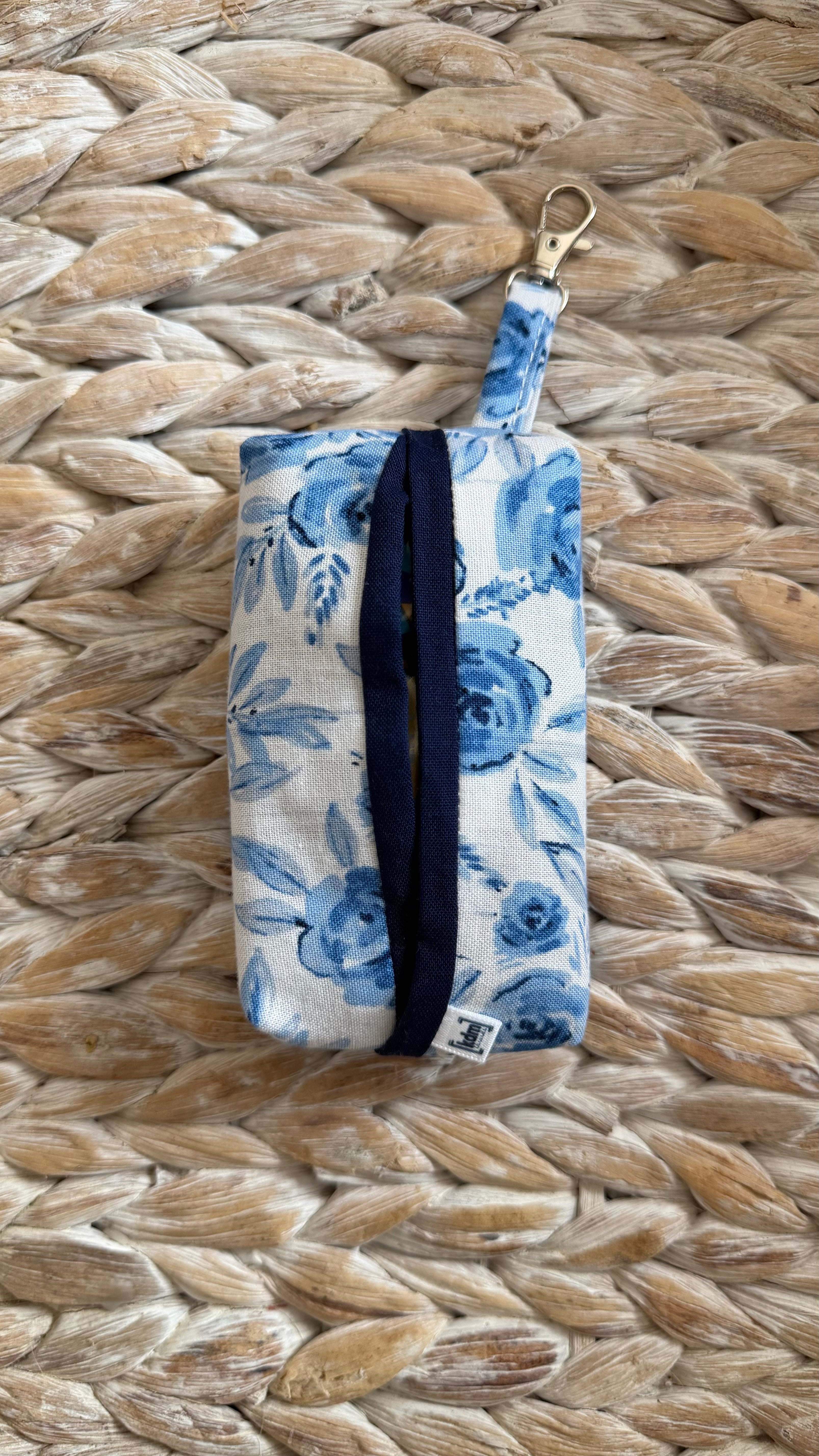 Keychain Tissue Holder