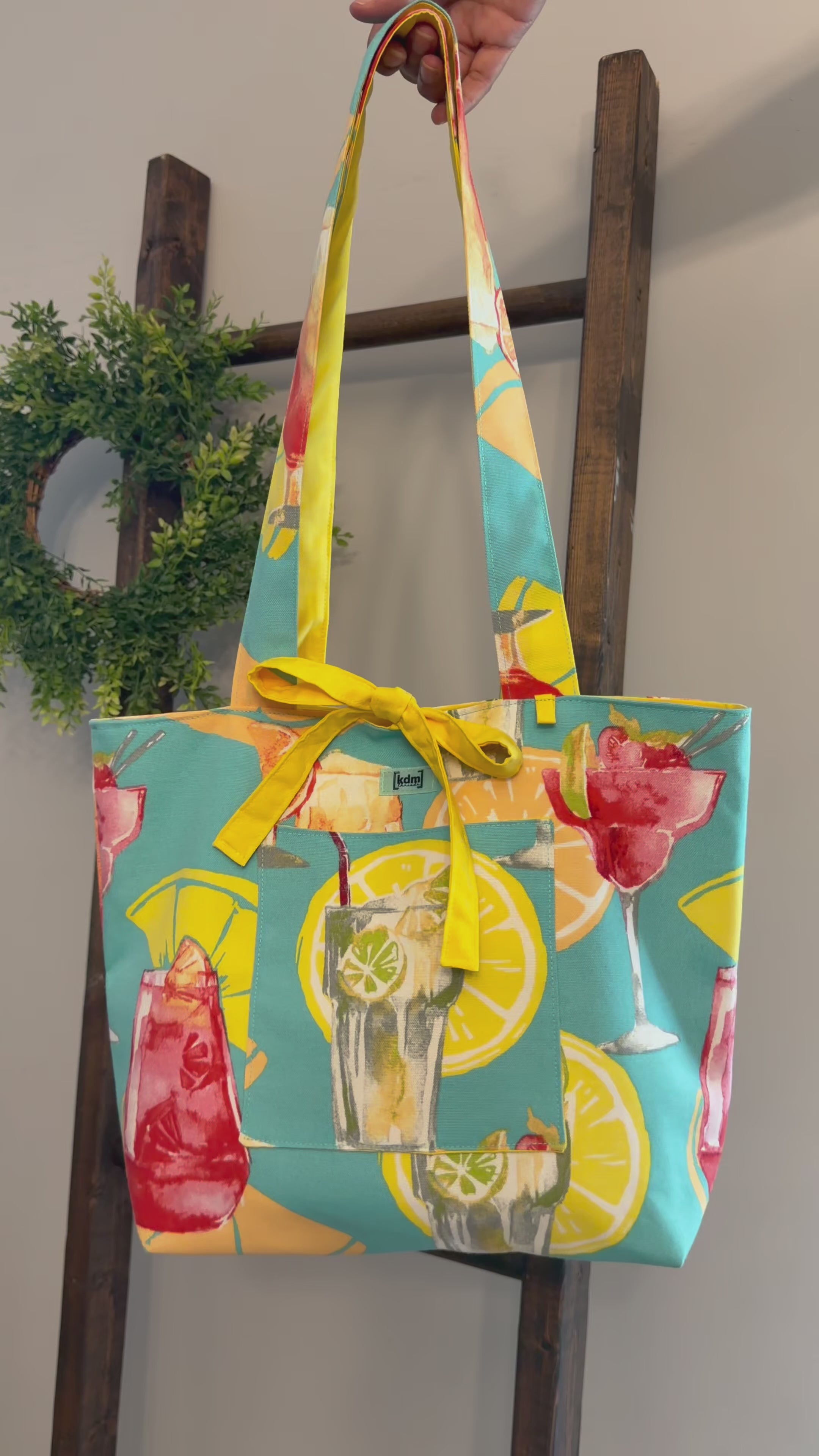 Cocktail Summer Tote